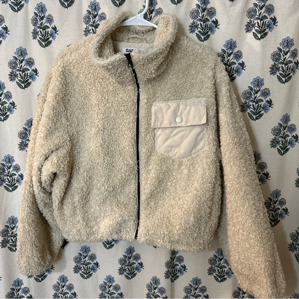 Garage Cream Sherpa Jacket Size Small EXCELLENT Condition